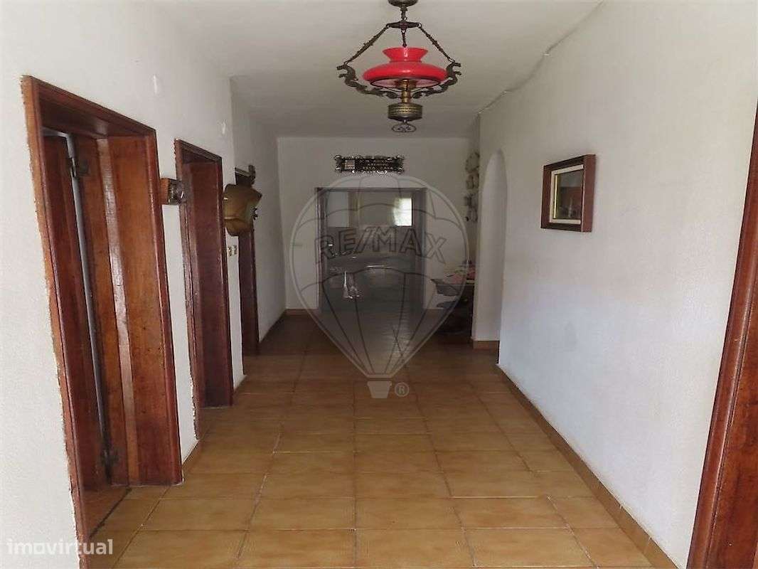 Moradia T2 para venda-10