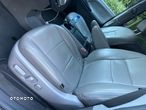 Toyota Sienna 3.5 V6 - 13