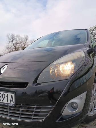 Renault Grand Scenic Gr 1.9 dCi Bose Edition - 6