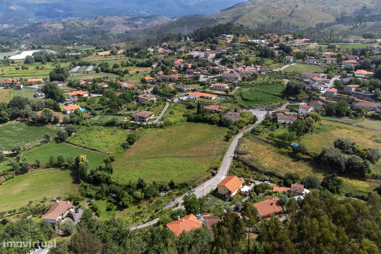 Moradia para Restauro, São João de Rei, Póvoa de Lanhoso-14