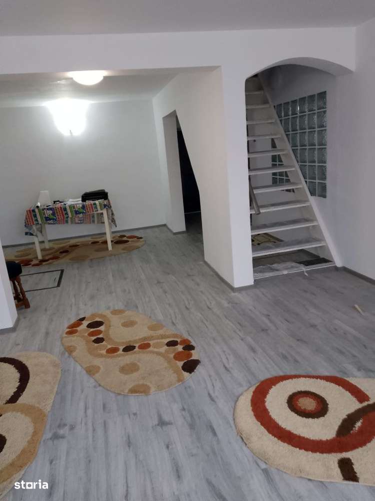 De Vanzare Casa zona Islaz - Imagine principală: 4/13