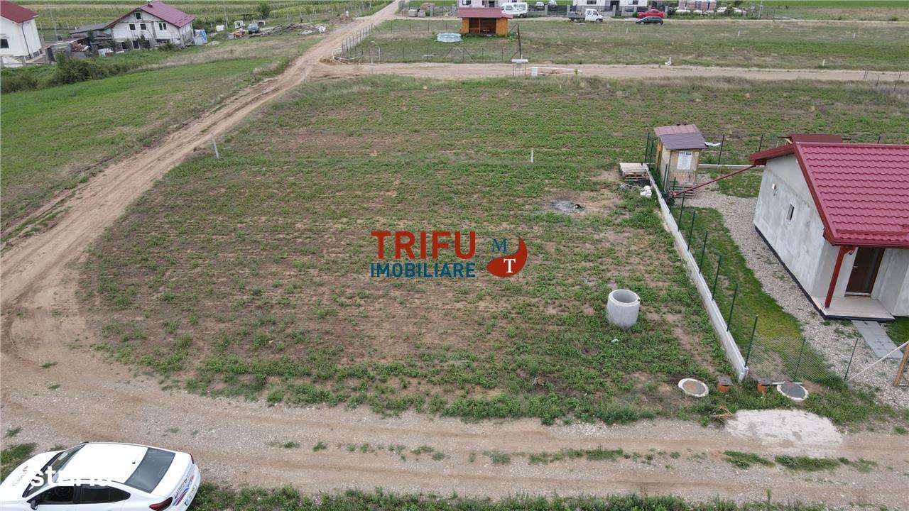 Teren de vanzare cu utilitati racordate si autorizatie de constructie - Imagine principală: 3/8