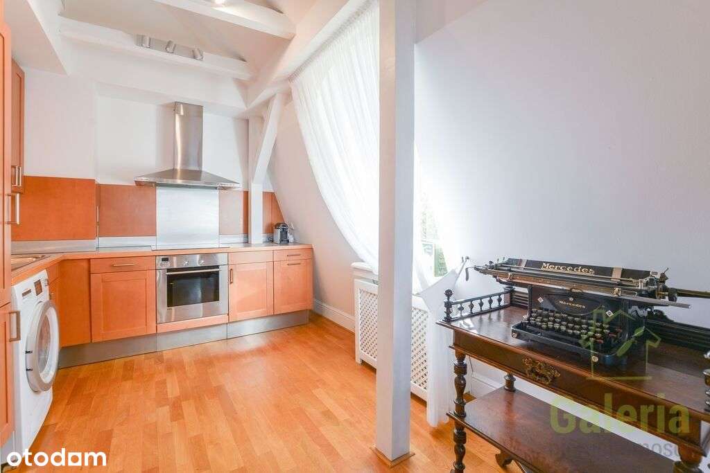 Apartament z tarasem z widokiem na morze.-17