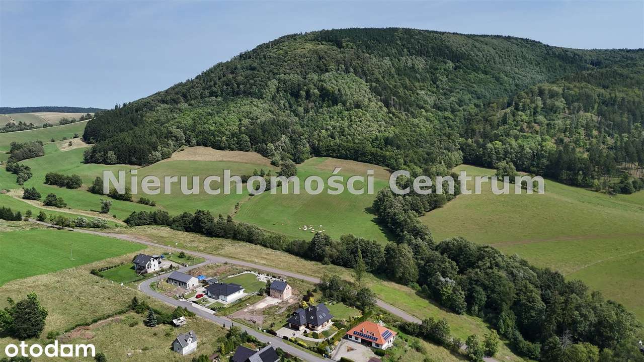 DOM  W  OTOCZENIU  GÓR - Pełny obrazek: 4/20