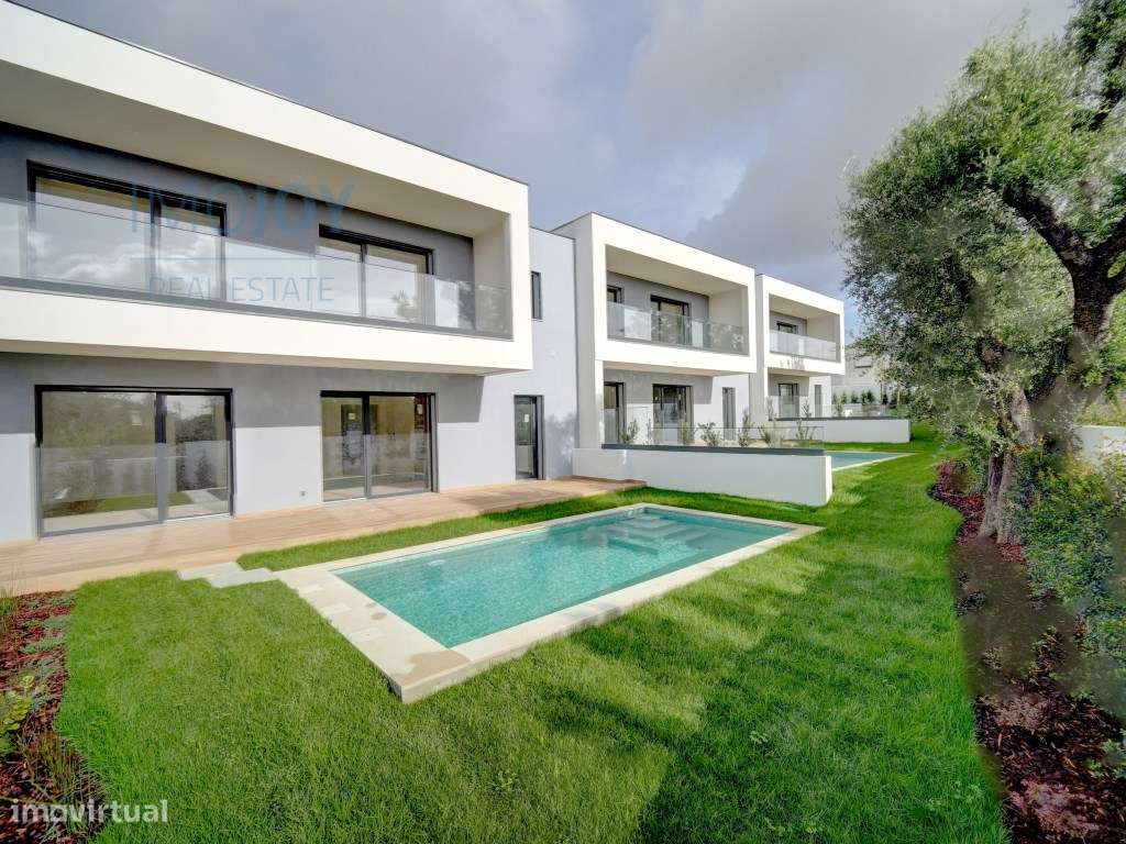 Fantástica Moradia T4 em Condomínio Privado para Venda em Manique - Grande imagem: 3/74