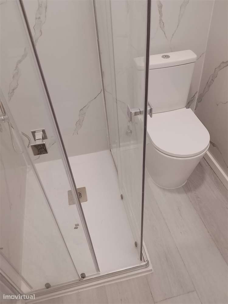 Apartamento T1 Venda em Venteira,Amadora-4