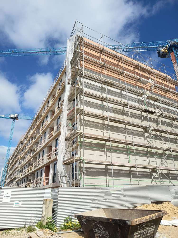 Apartamentos T2 e T3 Novos com Varanda e Garagem – Portimão-9