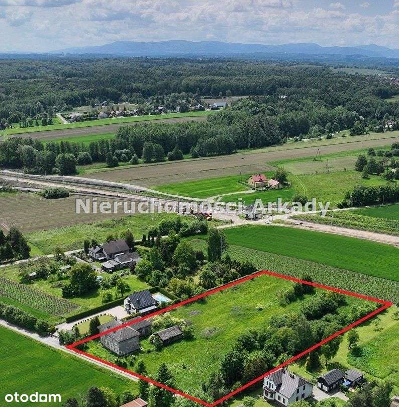 Działki budowlane w atrakcyjnej lokalizacji-3