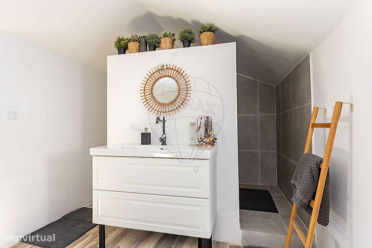 Apartamento T3 à venda em Almada-37