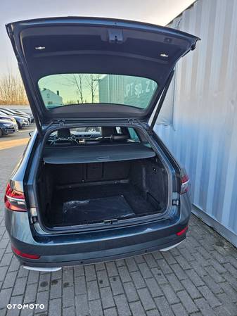 Skoda Superb 2.0 TDI 4x4 DSG L&K - 13