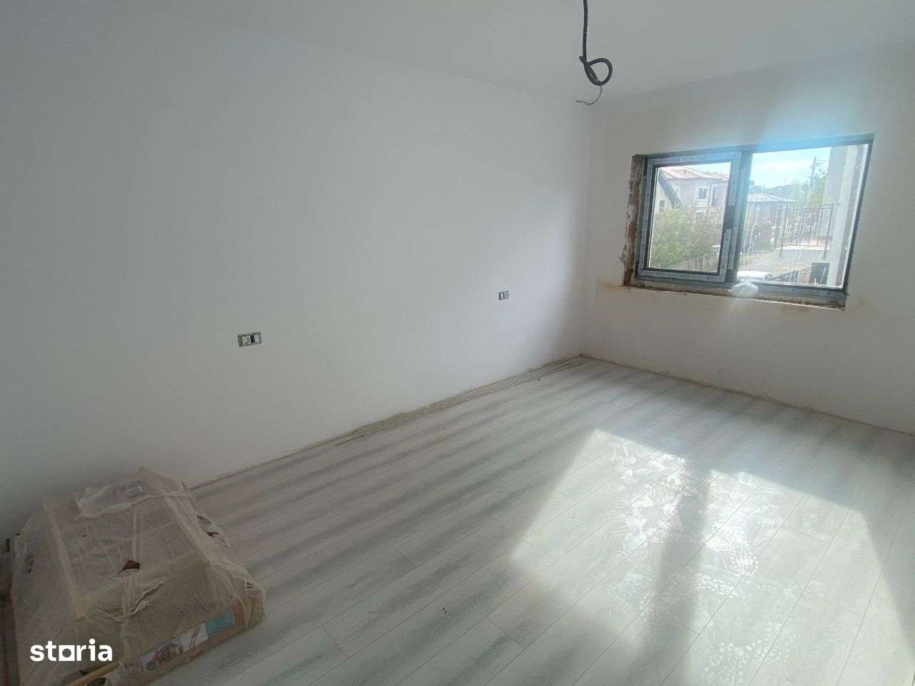 D+P+1+M! Vila 4 camere, Valea Adanca - Miroslava - Imagine principală: 3/8