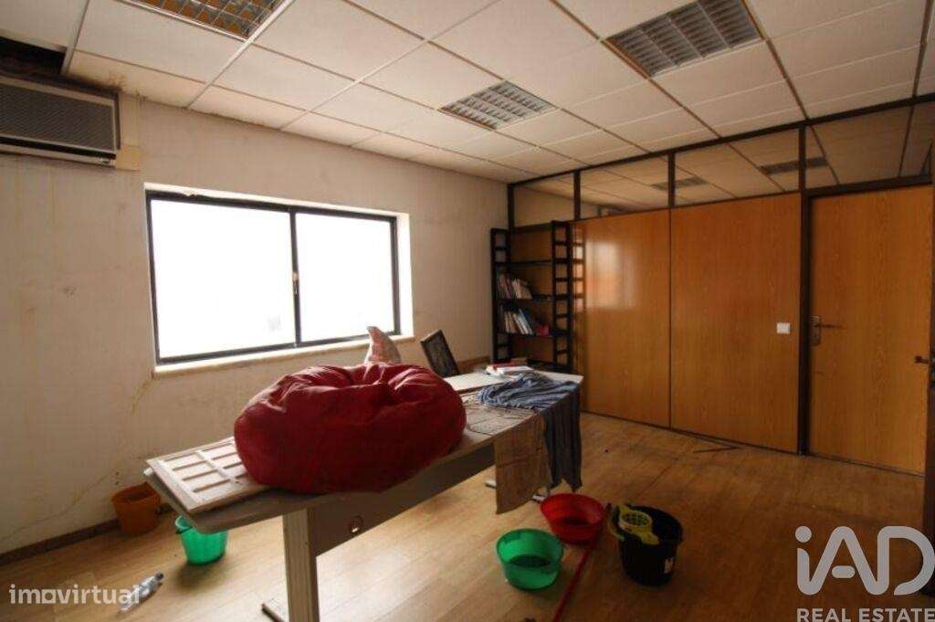 Prédio em Parceiros e Azoia de 2757 m2 - Grande imagem: 5/26