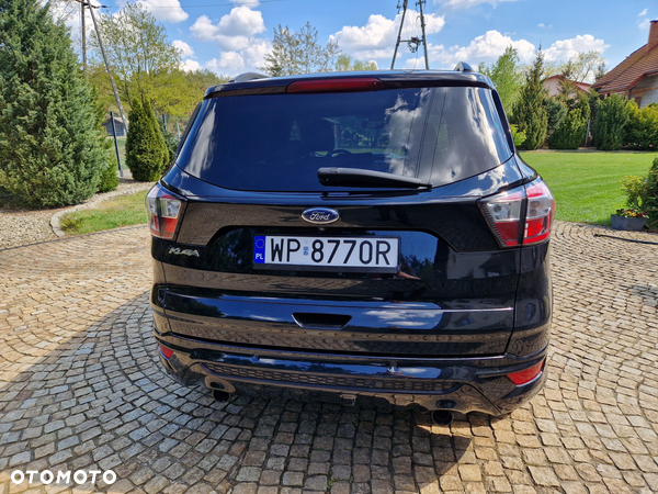 Ford Kuga 2.0 TDCi 2x4 ST-Line - 6