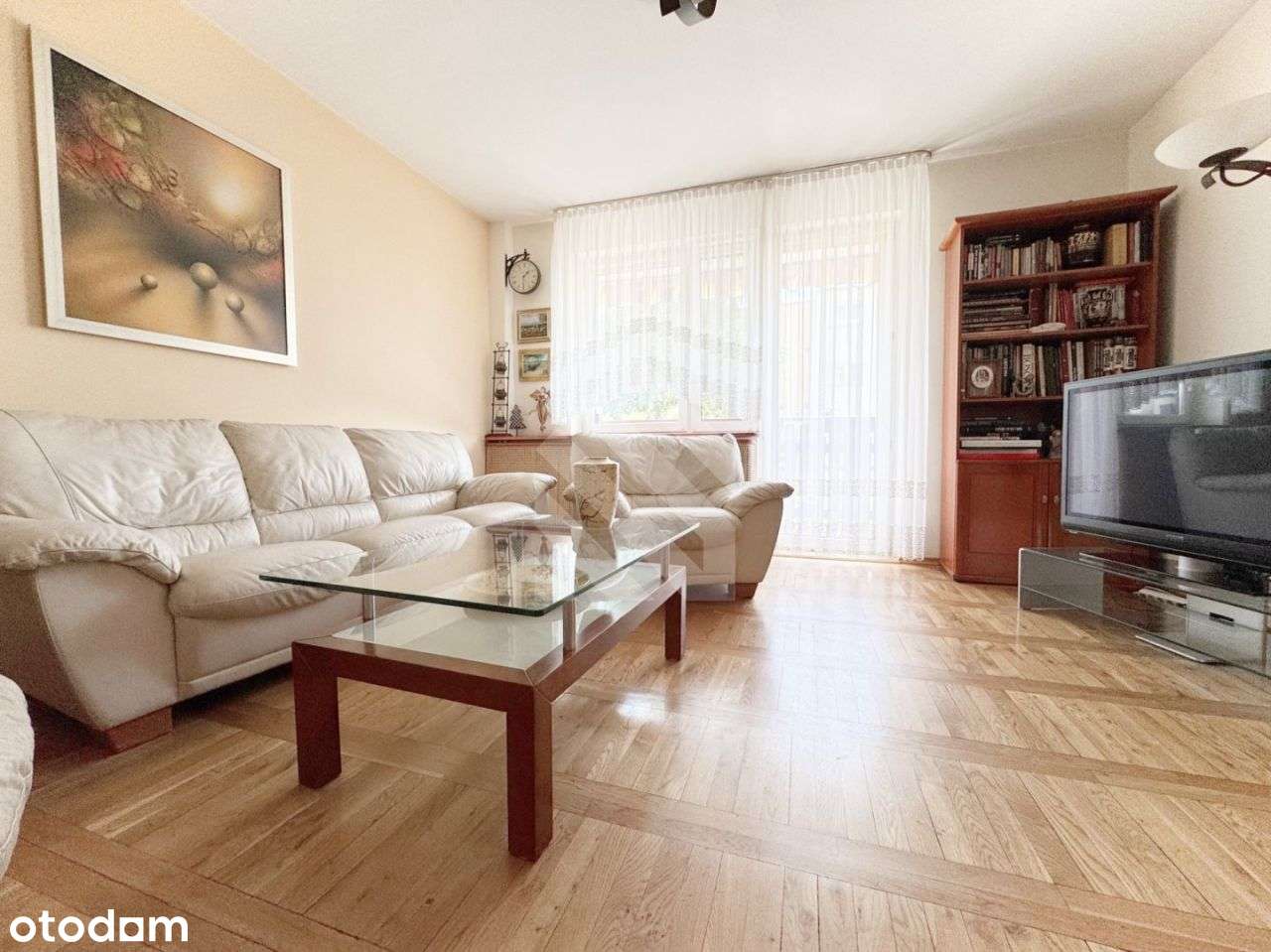 Komfortowe, przestronne mieszkanie - niskie piętro - Pełny obrazek: 2/13