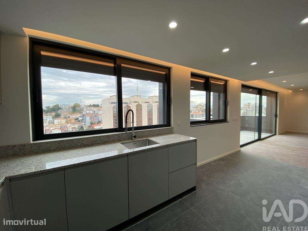 Apartamento T3 em Mafamude e Vilar do Paraíso de 155,00 m2 - Grande imagem: 4/30