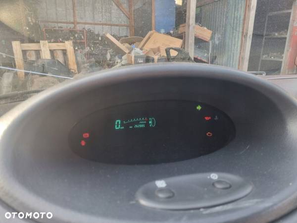 TOYOTA YARIS I 99-03 2000 r. SILNIK 1,0 BENZYNA 68 KM 262 TYS E1S-P92 - 2