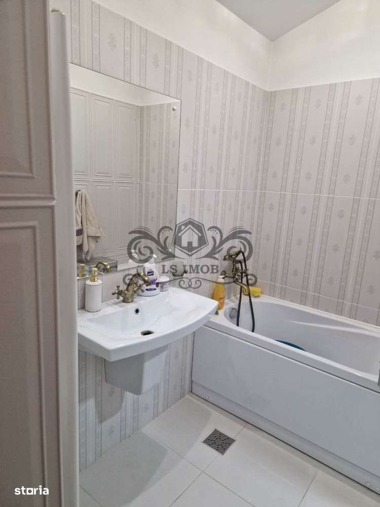 Vand casa superba in Brasovul Vechi panorama deosebita-16