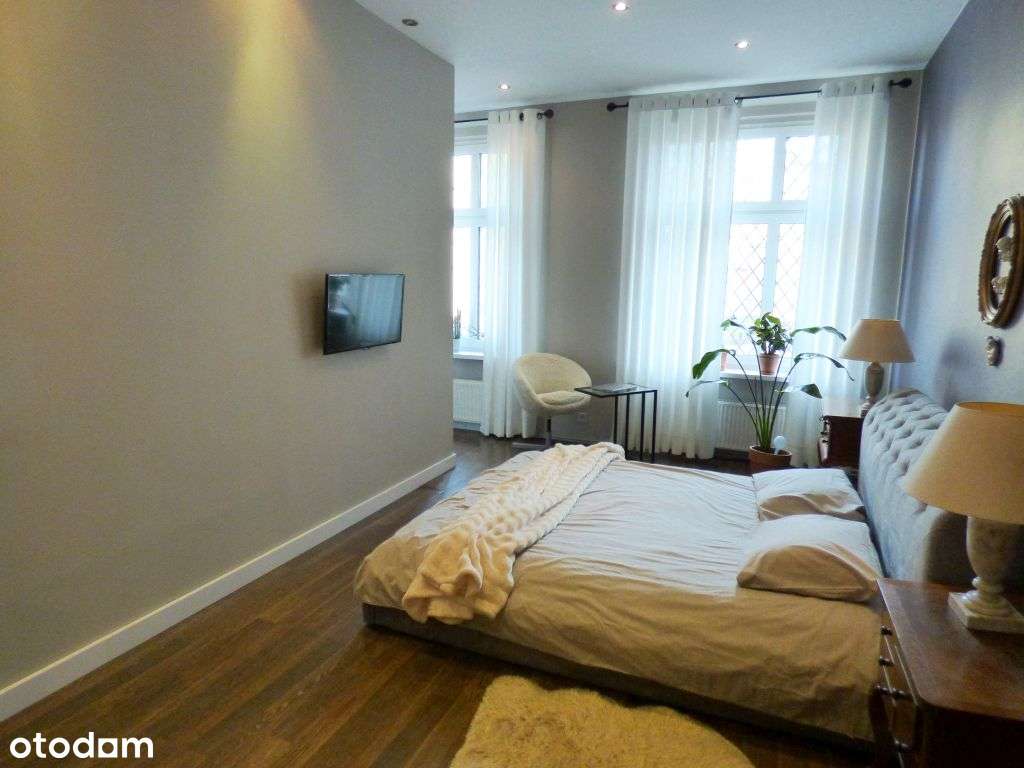 Sprzedam 130m mieszkanie po remoncie w centrum Zabrza, 1 piętro,balkon-7