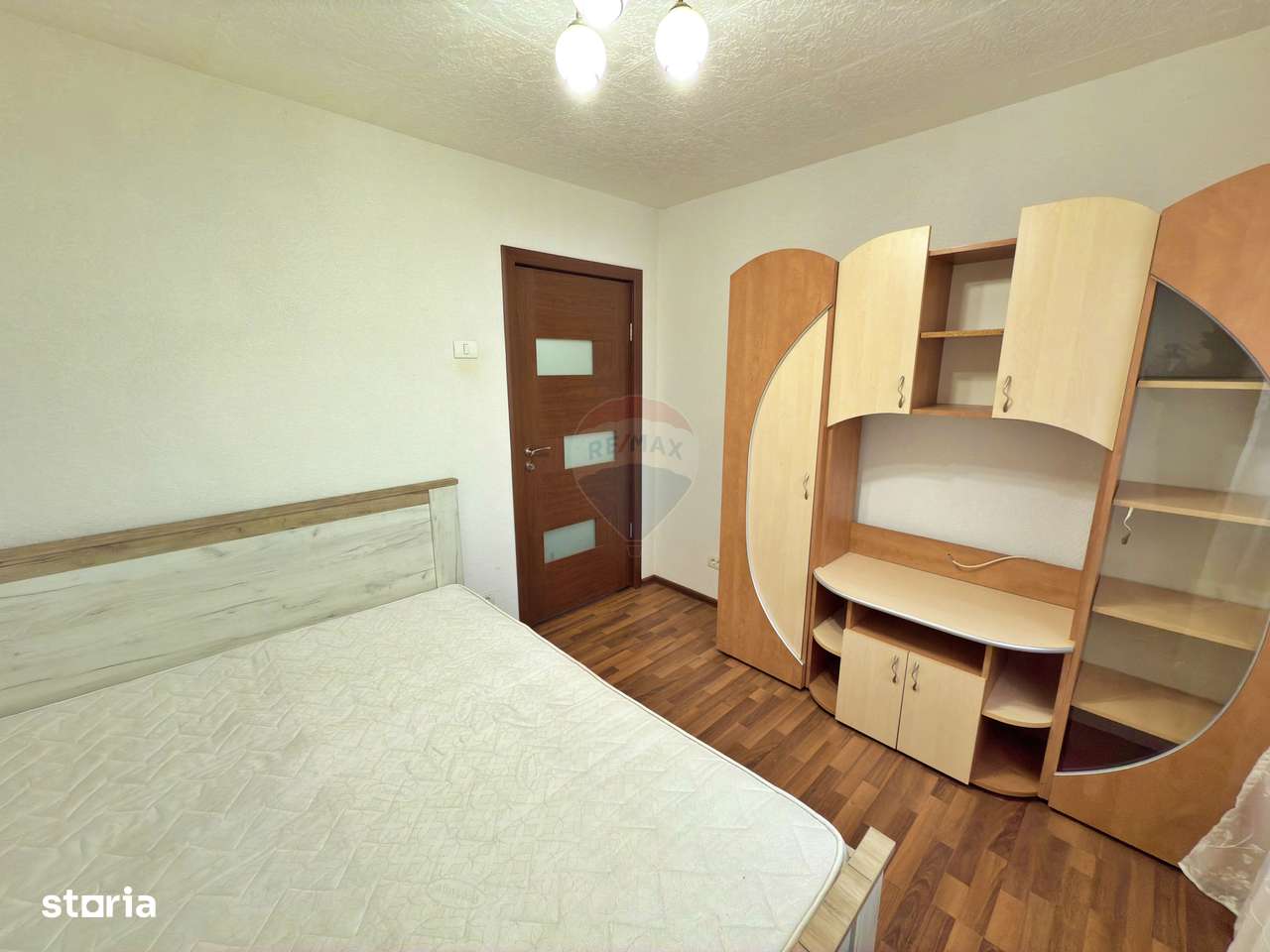 Apartament cu 2 camere de vânzare în zona Aurel Vlaicu - Imagine principală: 5/12