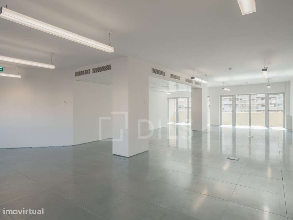 Escritório para arrendar na Praça de Alvalade, em Lisboa - Grande imagem: 4/22