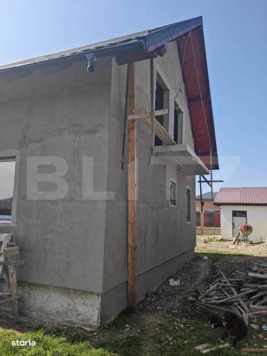 Casa de vanzare Tarlungeni – 5 camere, teren, garaj, intabulata - Imagine principală: 2/12