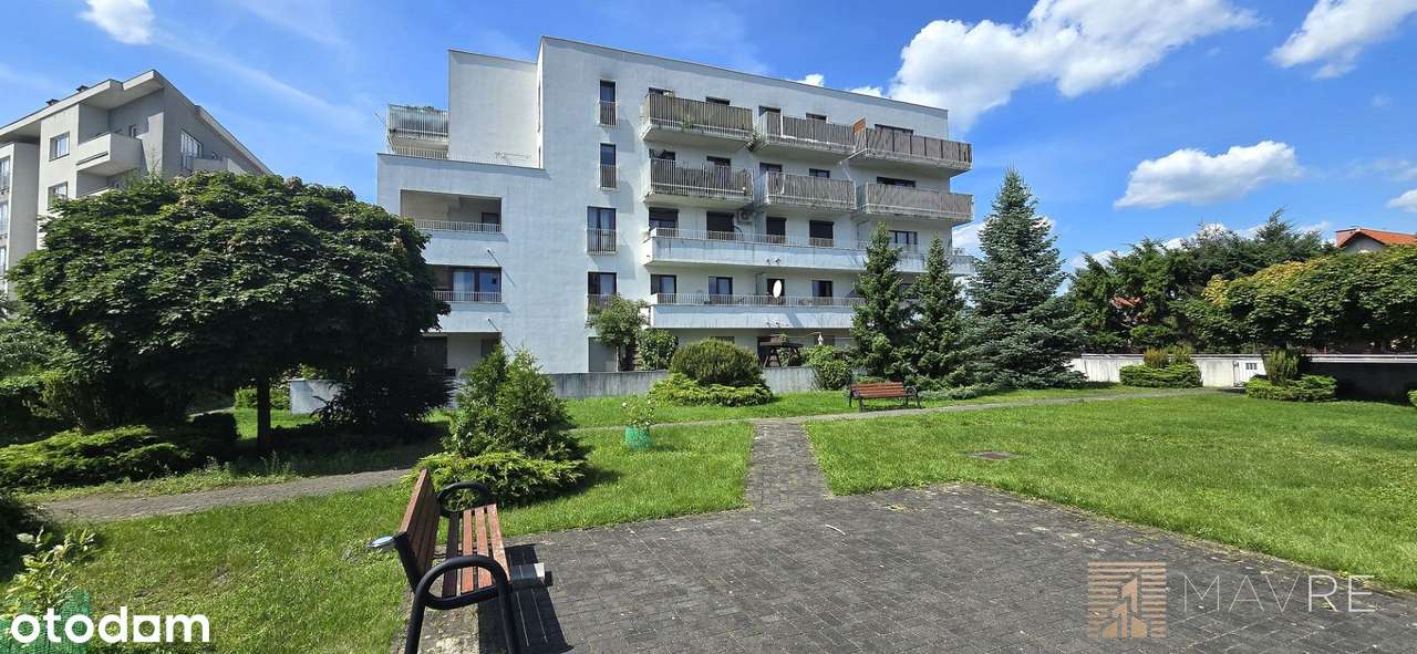 Nowoczesne 2 pokoje blisko tramwaju i terenów rekreacyjnych–Naramowice-0