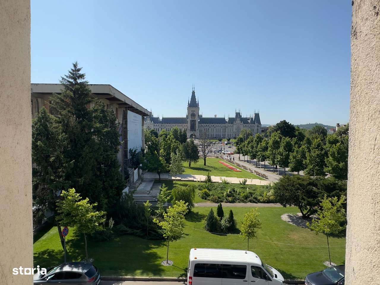 Spatii birouri de la 50mp la 185mp, centru, fata Palatul Culturii - Imagine principală: 2/11