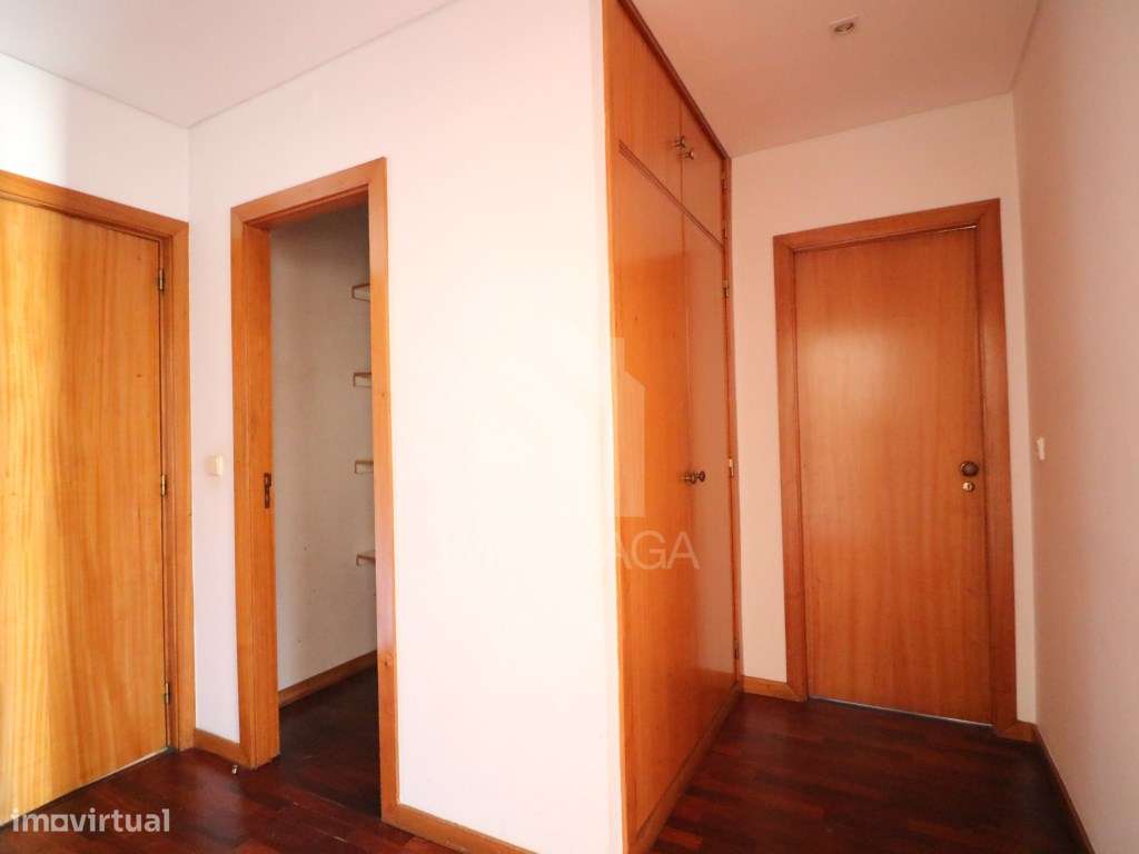 T3 REMODELADO | S. VICENTE, BRAGA | GARAGEM | ELEVADOR | VARANDA-12