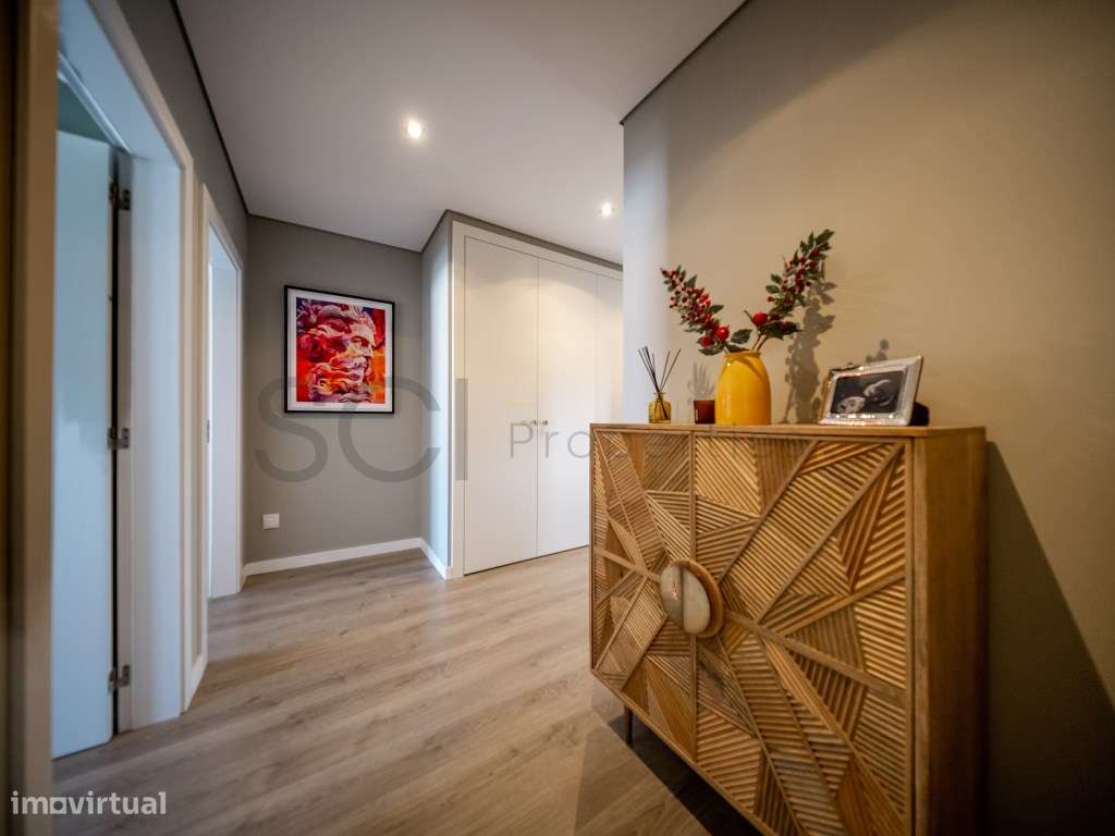Apartamento Duplex T3+2 Parque Luso Box para Duas Viaturas-29