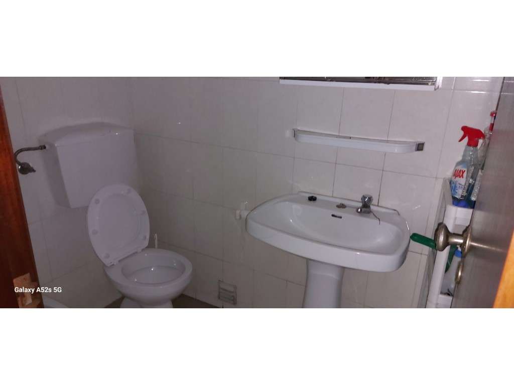 Loja para comércio no centro da Vila de Monte Real - Grande imagem: 4/4