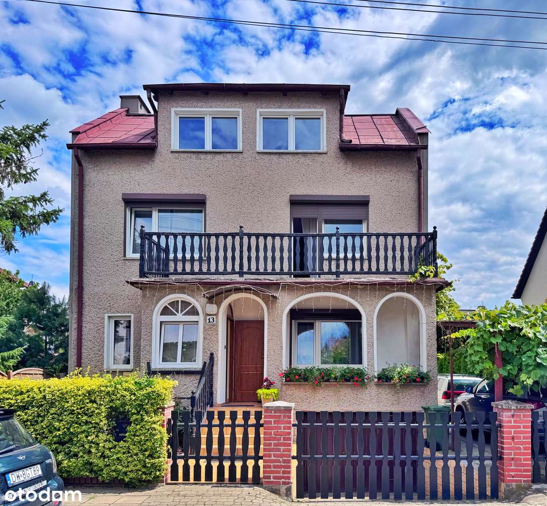 Karłowice – duży dom z ogrodem, 5 pokoi, garaż, poddasze-15