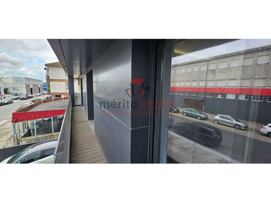 Oferta Escritura e Registo- Apartamento T3 NOVO - Ramalde - Porto-12