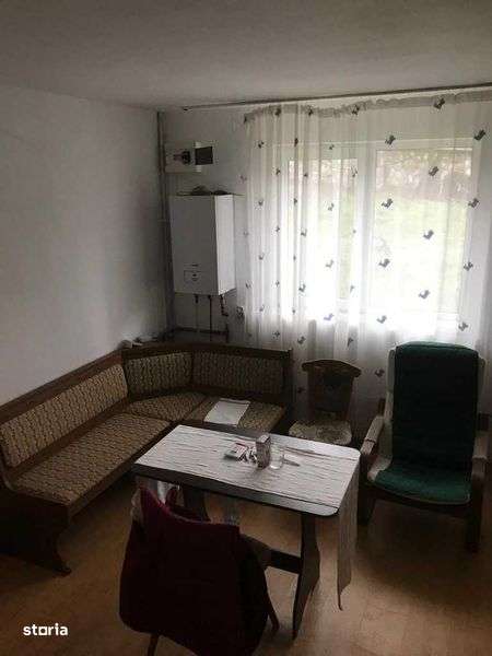Vind casa in Runcu de Gorj - Imagine principală: 5/8
