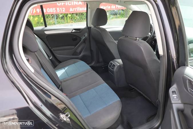 VW Golf 1.6 TDi Trendline BlueMotion - 22