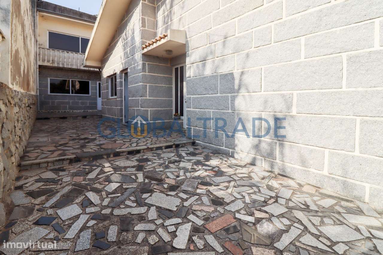 Moradia T2 com Terraço em S. Pedro da Cova - Grande imagem: 4/40