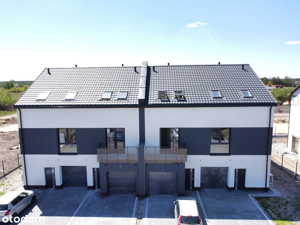 Nowy dom bliźniak 160 m2 z garażem i ogrodem / Radzymin.