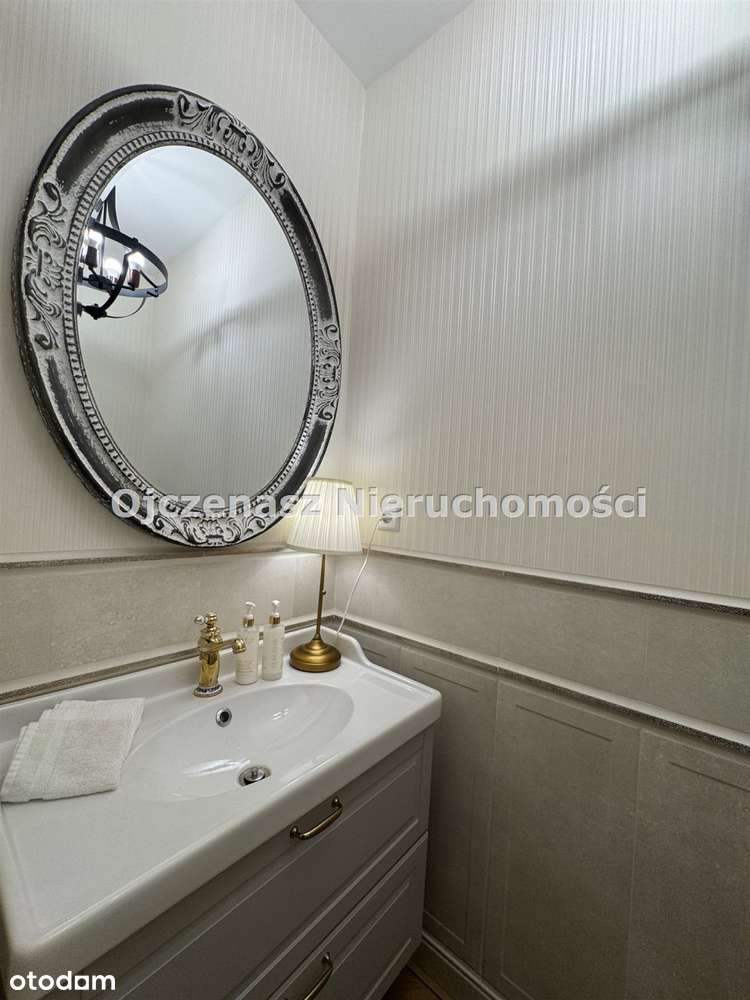 Luksusowy dom w Niemczu w klasycznym stylu-18