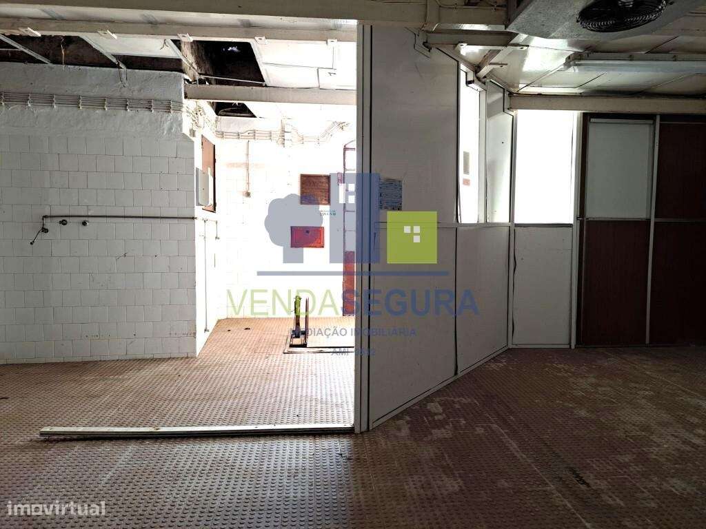 Moradia de 2 Pisos | Vila Nova da Baronia - Grande imagem: 3/29