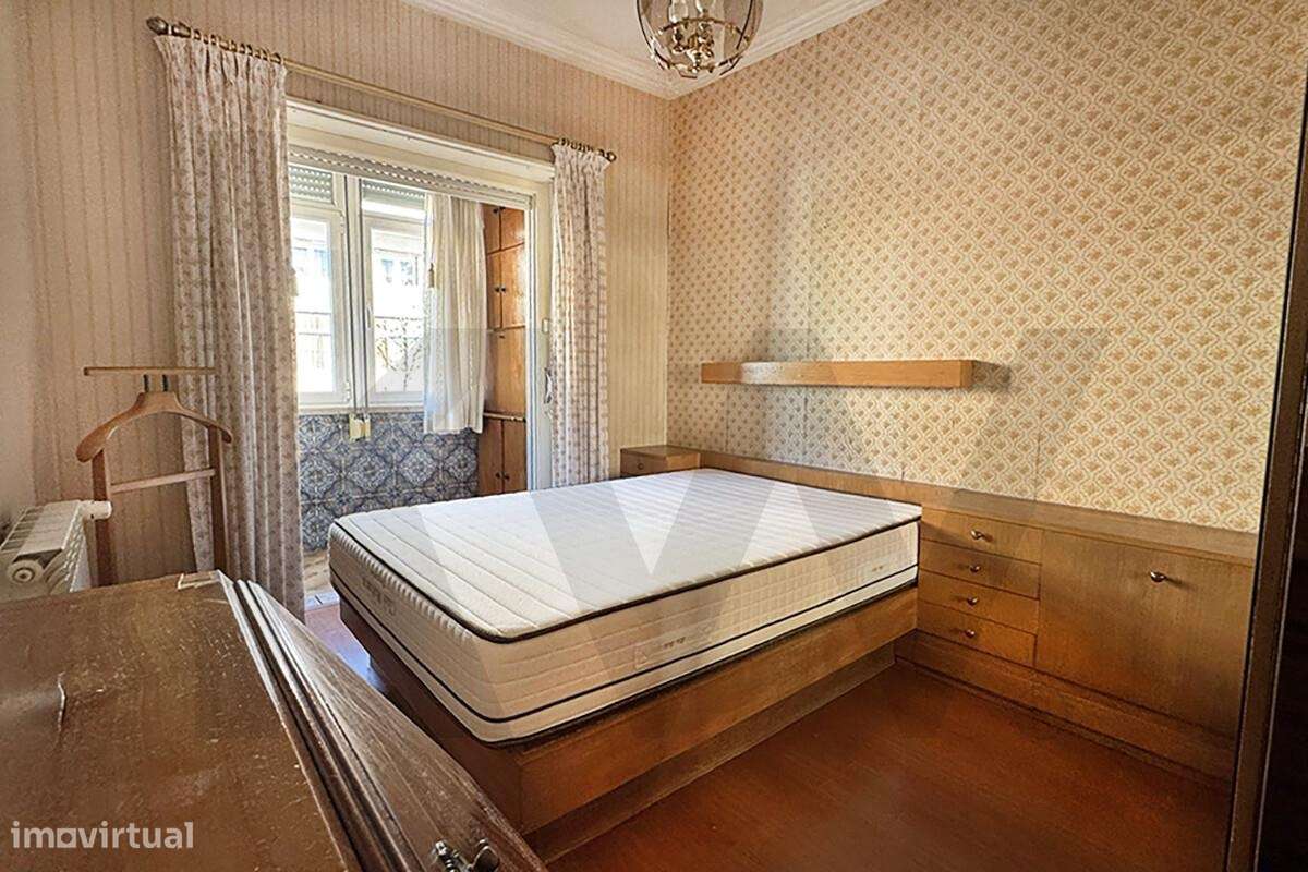 Apartamento T2 Centro Damaia de Cima-13
