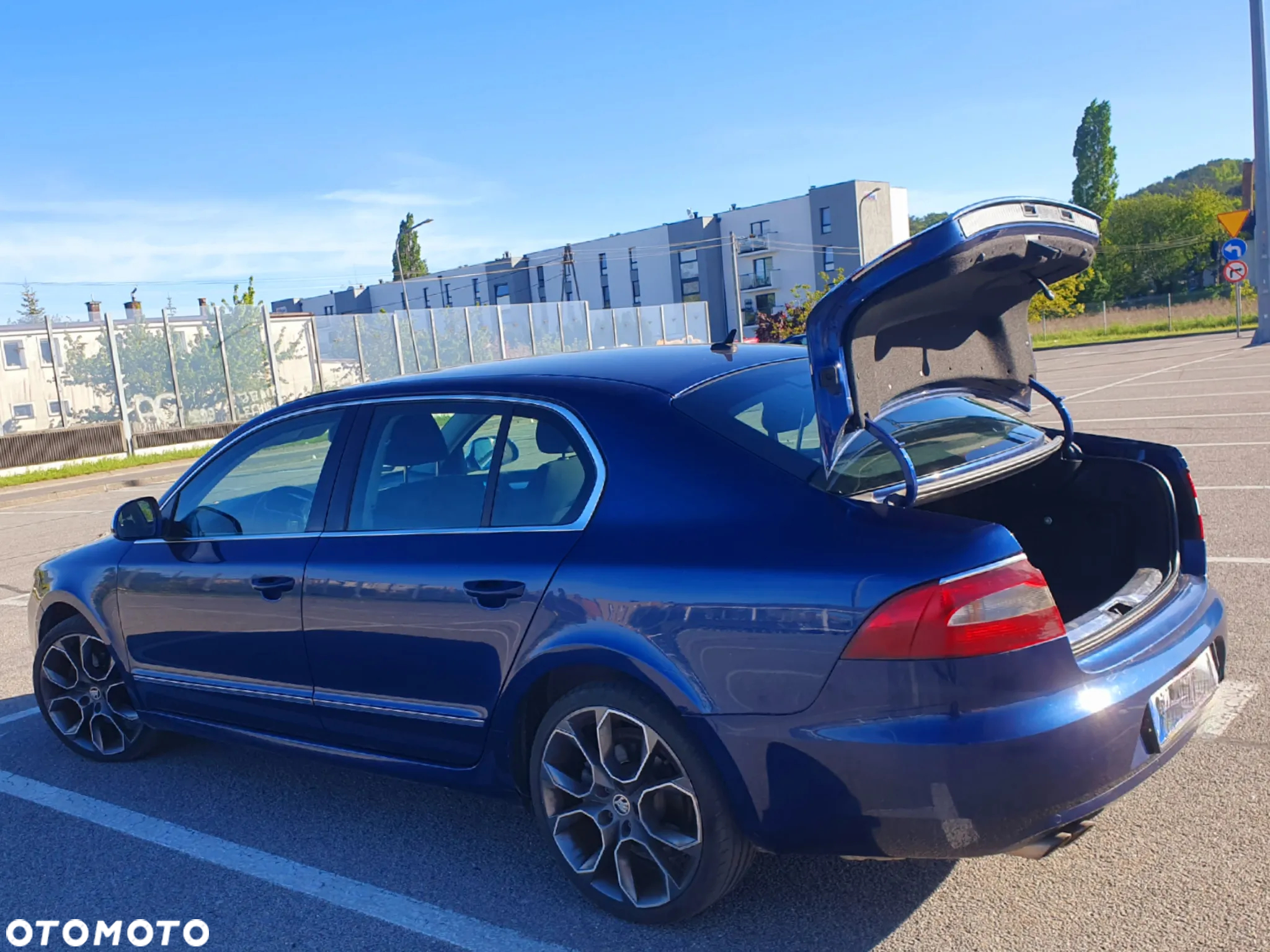 Skoda Superb 1.8 TSI Active - 5