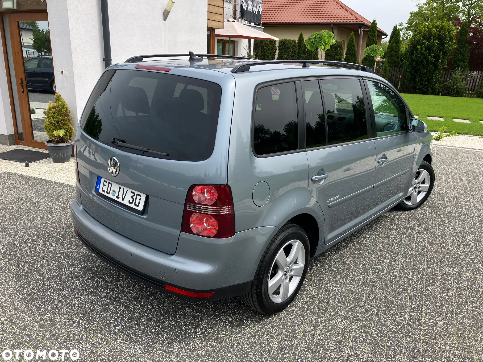 Volkswagen Touran 1.6 United - 19