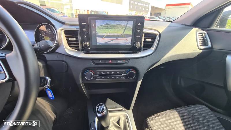 Kia XCeed 1.0 T-GDI Drive - 11