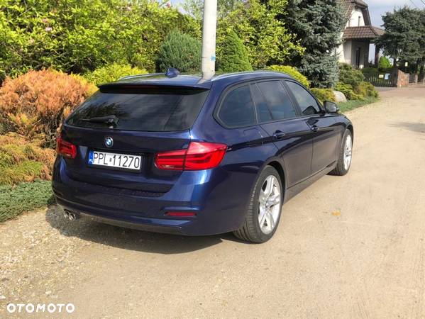 BMW Seria 3 320d Touring xDrive Edition M Sport Shadow - 10