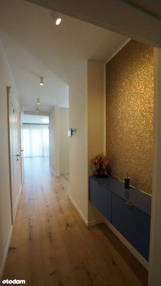 Elegancki dom z ogrodem różanym i domkiem letniskowym,wyjątkowa oferta - Pełny obrazek: 5/19