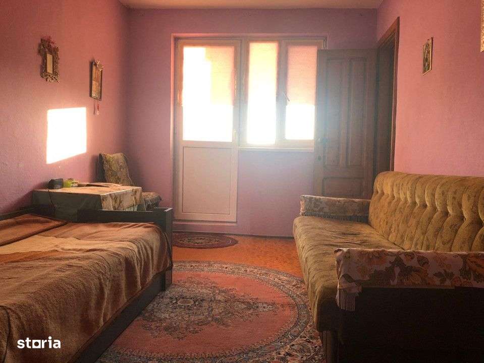 Apartament 3 camere confort 2 zona Viziru 3 - Imagine principală: 4/5