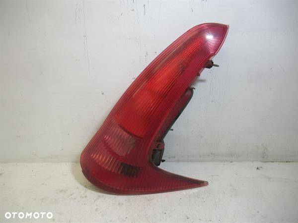 LAMPA PRAWA TYLNA PEUGEOT 206 KOMBI COMBI SW - 5