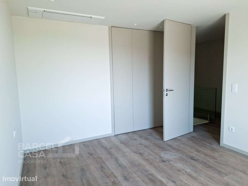 Moradia de Gaveto T3 Nova - O Seu Novo Refúgio às Portas de Barcelos-14