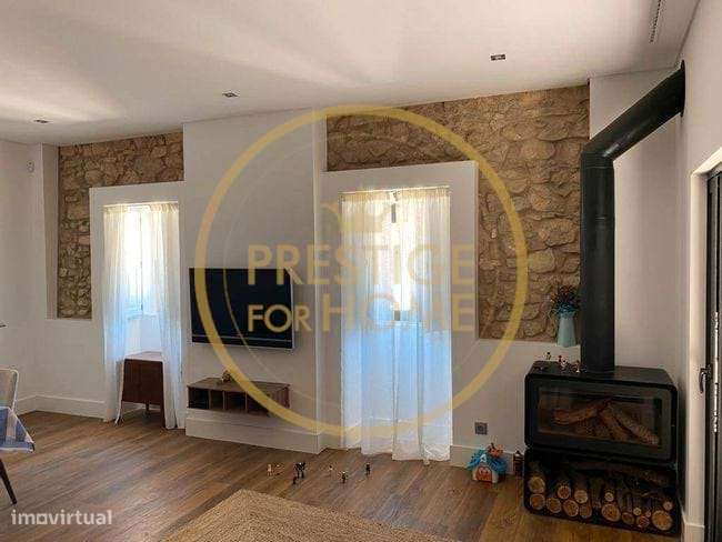 Moradia T4 com piscina para arrendamento anual - Grande imagem: 5/48