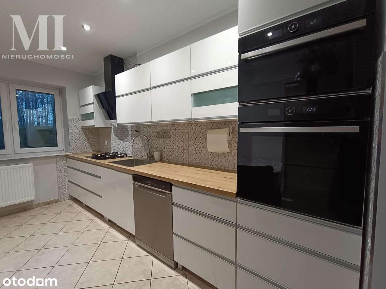 Dom  na sprzedaż  pow. Konin, duża działka-6