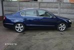 Volkswagen Passat 2.0 FSI Comfortline - 13